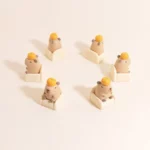 leisure-capybara-keycap-display4