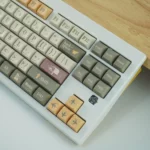 postman-themed-xda-keycap-set-side2