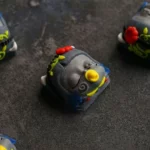 anne-mondrian-theme-keycap-side2
