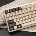 poker-themed-oem-keycap-set-side