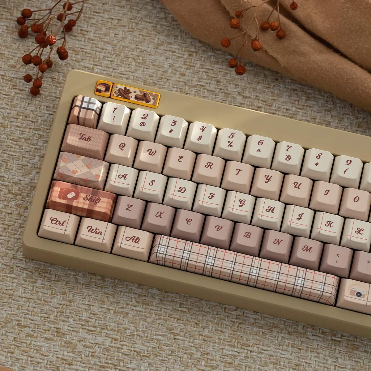 autumn-tones-british-style-keycap-set-front