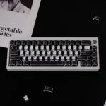 black-white-comics-oem-keycap-set-cover