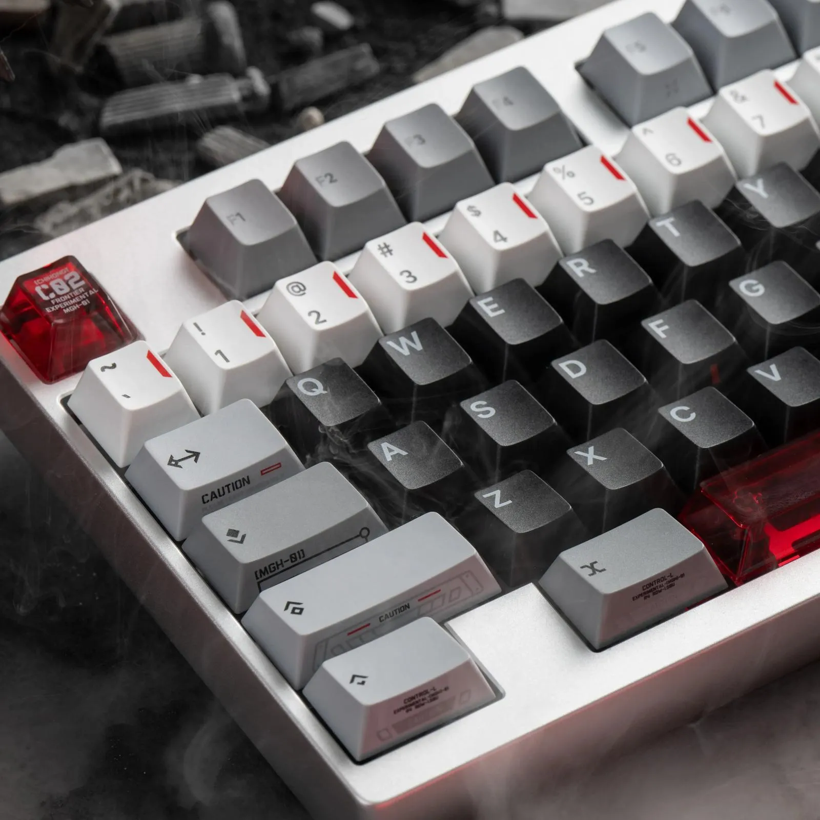 chi-hong-oem-keycap-set-side