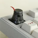 darksouls-solaire-of-astoras-helmet-keycap-side2