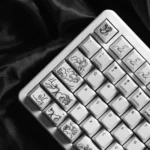dragon-soars-sea-cherry-keycap-set-side