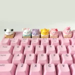 hello-kitty-characters-mini-cake-keycaps-front
