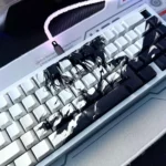 levi-ackerman-keycap-set-right