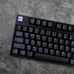 lilac-on-black-oem-minimal-keycapset-front
