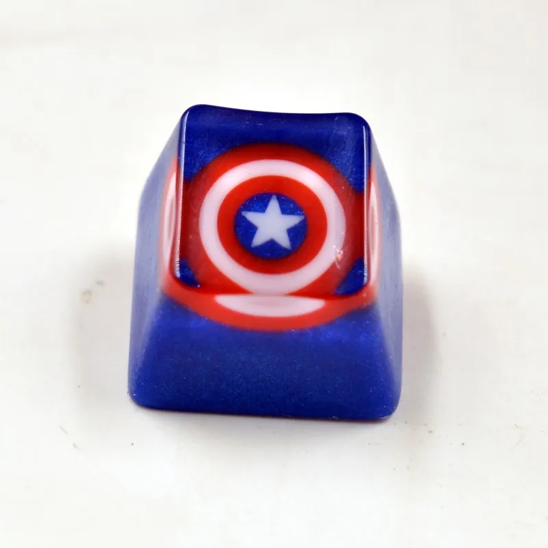 marvel-captain-americas-shield-transparent-keycap-front
