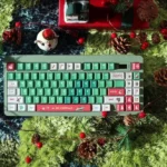 merry-christmas-cake-oem-keycap-set-upfront3