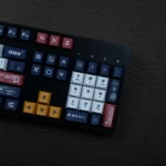 mobile-suit-gundam-oem-keycap-set-front2