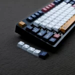 mobile-suit-gundam-oem-keycap-set-side