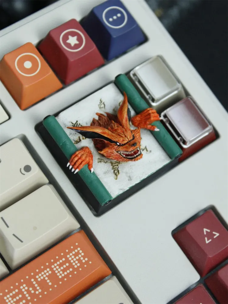 naruto-kurama-keycap-side