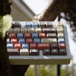 polar-bear-kca-keycap-set-front3