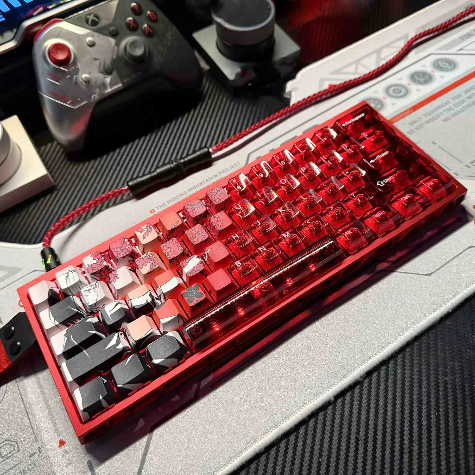 red-makima-sakura-raven-oem-keycapset-side