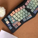 seaside-town-oem-keycap-set-side