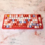 sweet-strawberry-garden-oem-keycap-set-cover