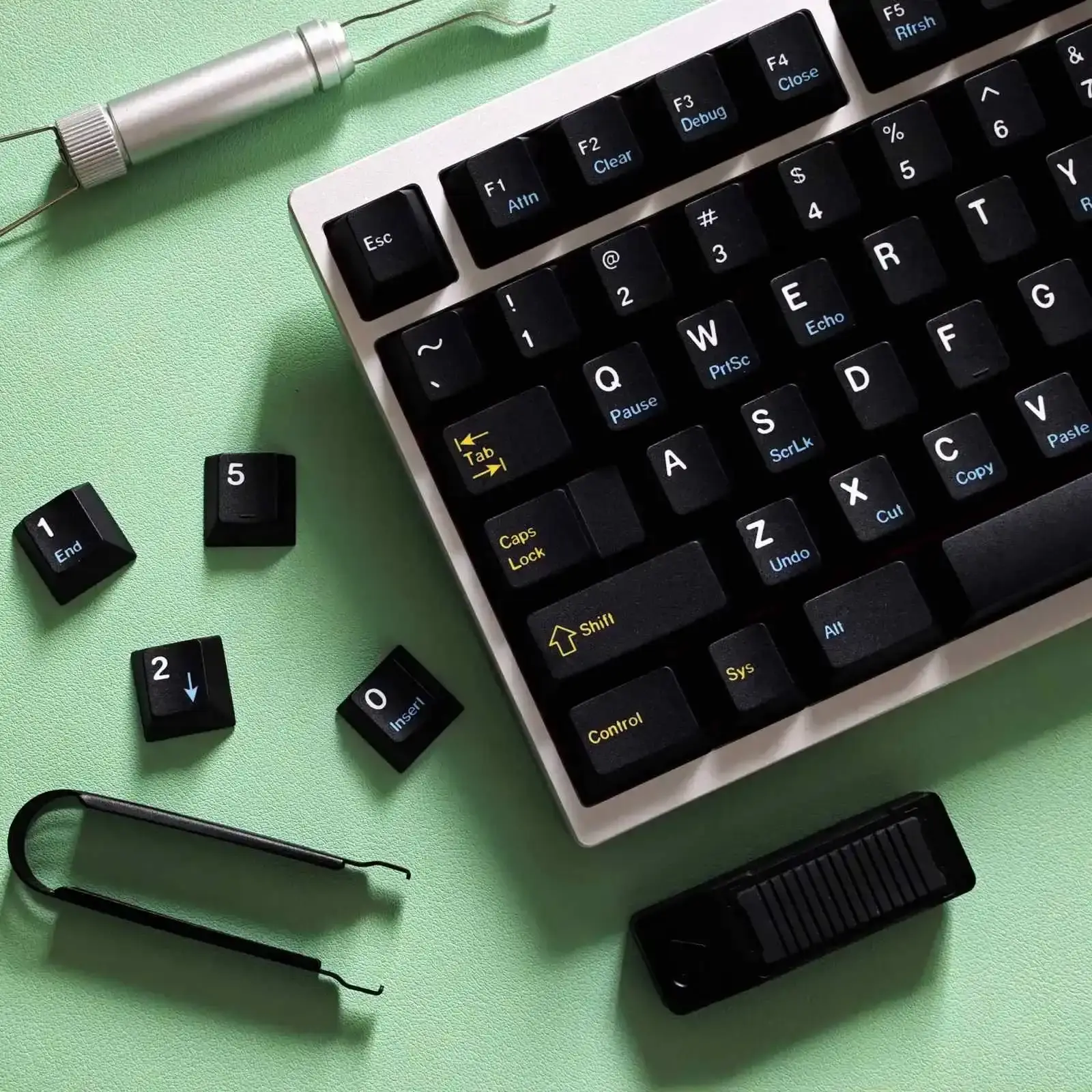 1520-themed-oem-minimal-keycap-set-side