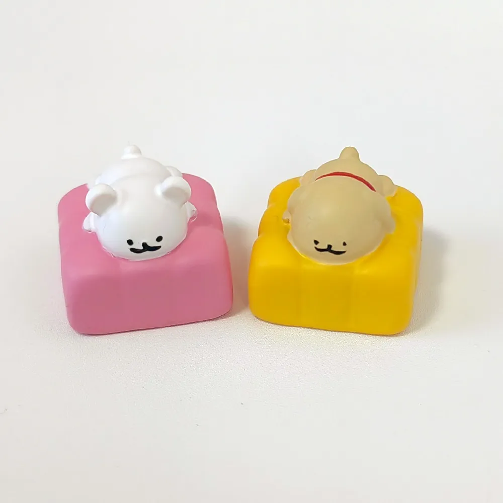 animal-spa-maltese-dog-keycaps-front
