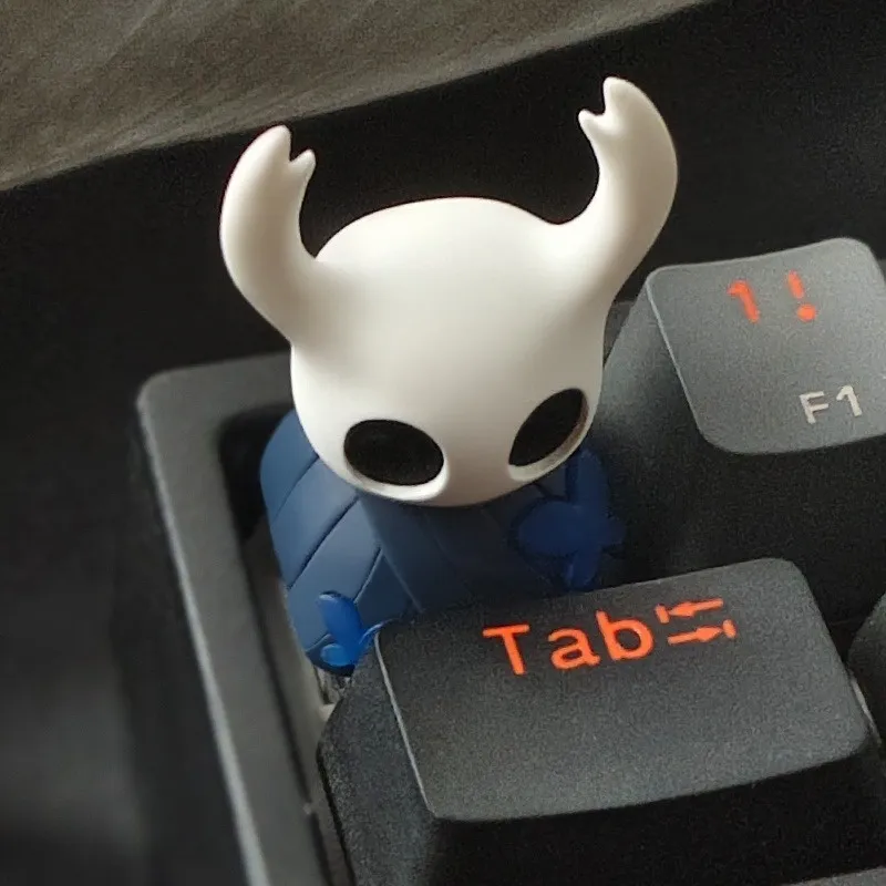 hollow-knight-the-knight-2-keycap-side