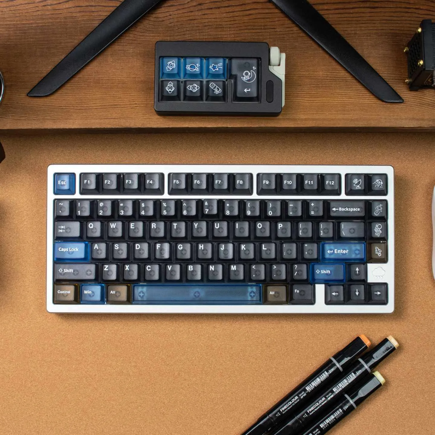 interstellar-oem-keycap-set-cover