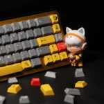 lunar-themed-oem-keycap-set-front3