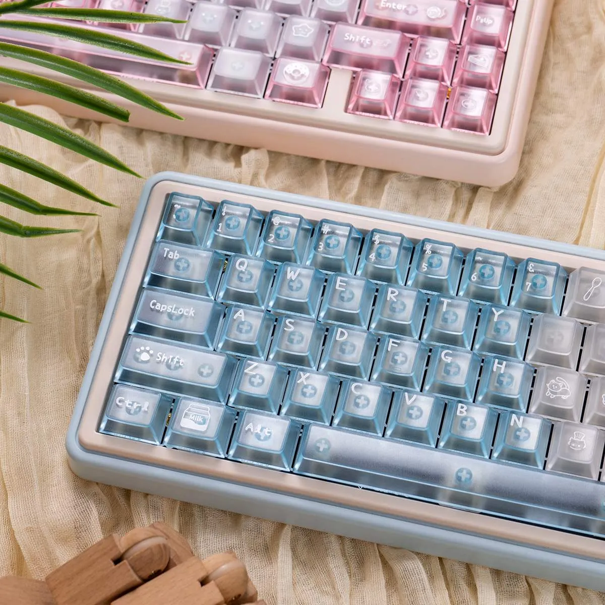 meow-dessert-shop-oem-minimal-keycapset-front