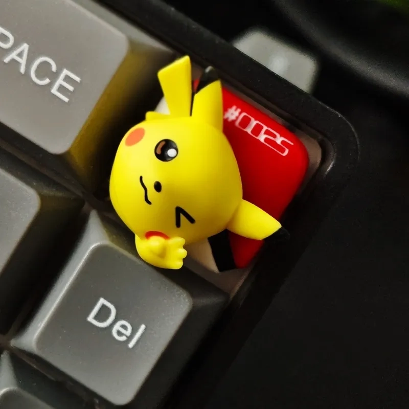 pokemon-pikachu-keycap-side