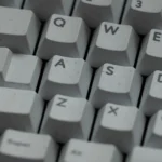 quartz-stone-oem-minimal-keycap-set-front3