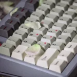 red-light-themed-oem-keycap-set-side