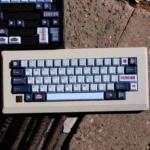 runner-electric-themed-oem-keycap-set-cover