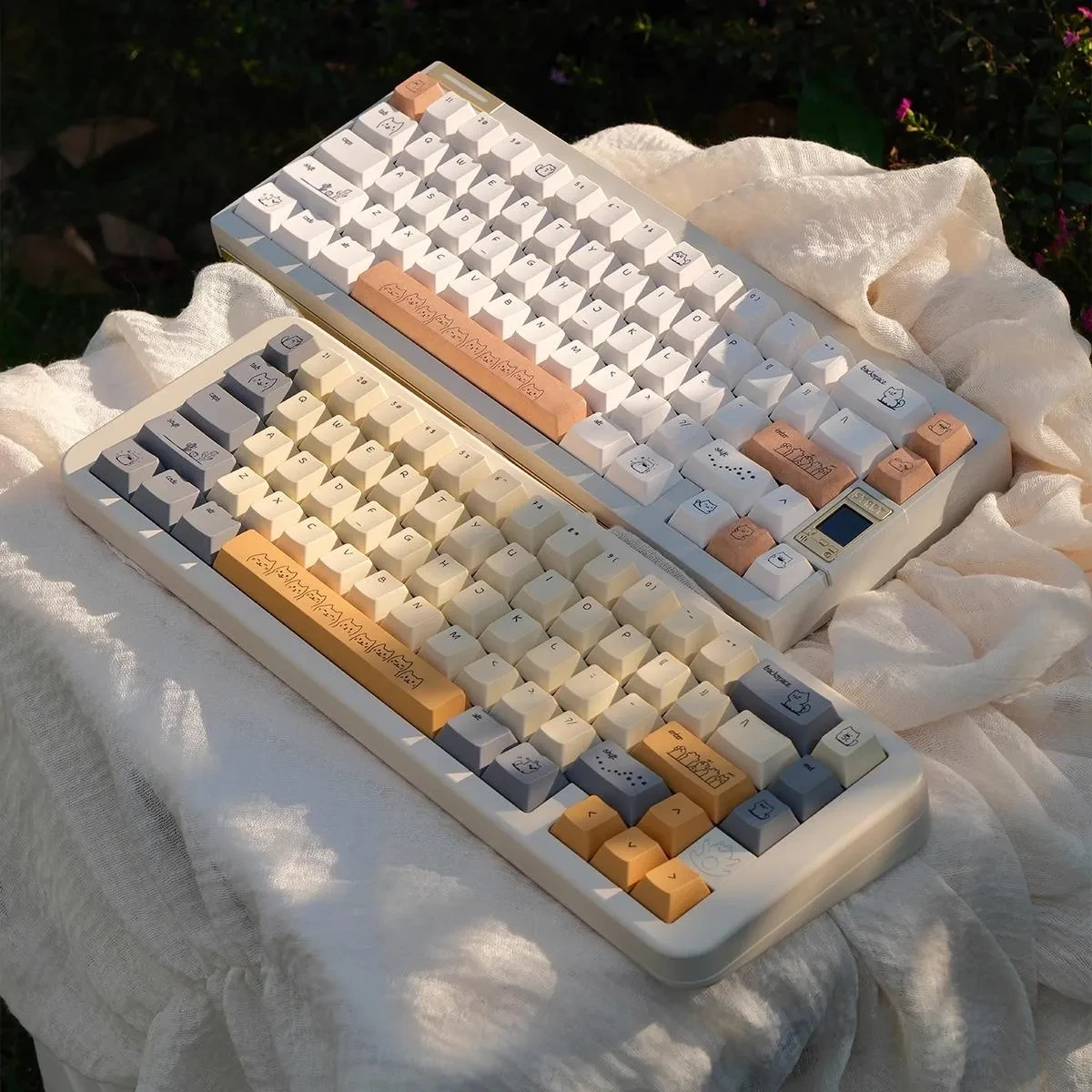 sand-dune-cat-oem-keycap-set-cover