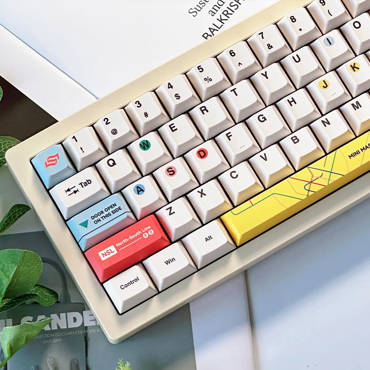 singapore-mrt-themed-oem-keycap-set-side