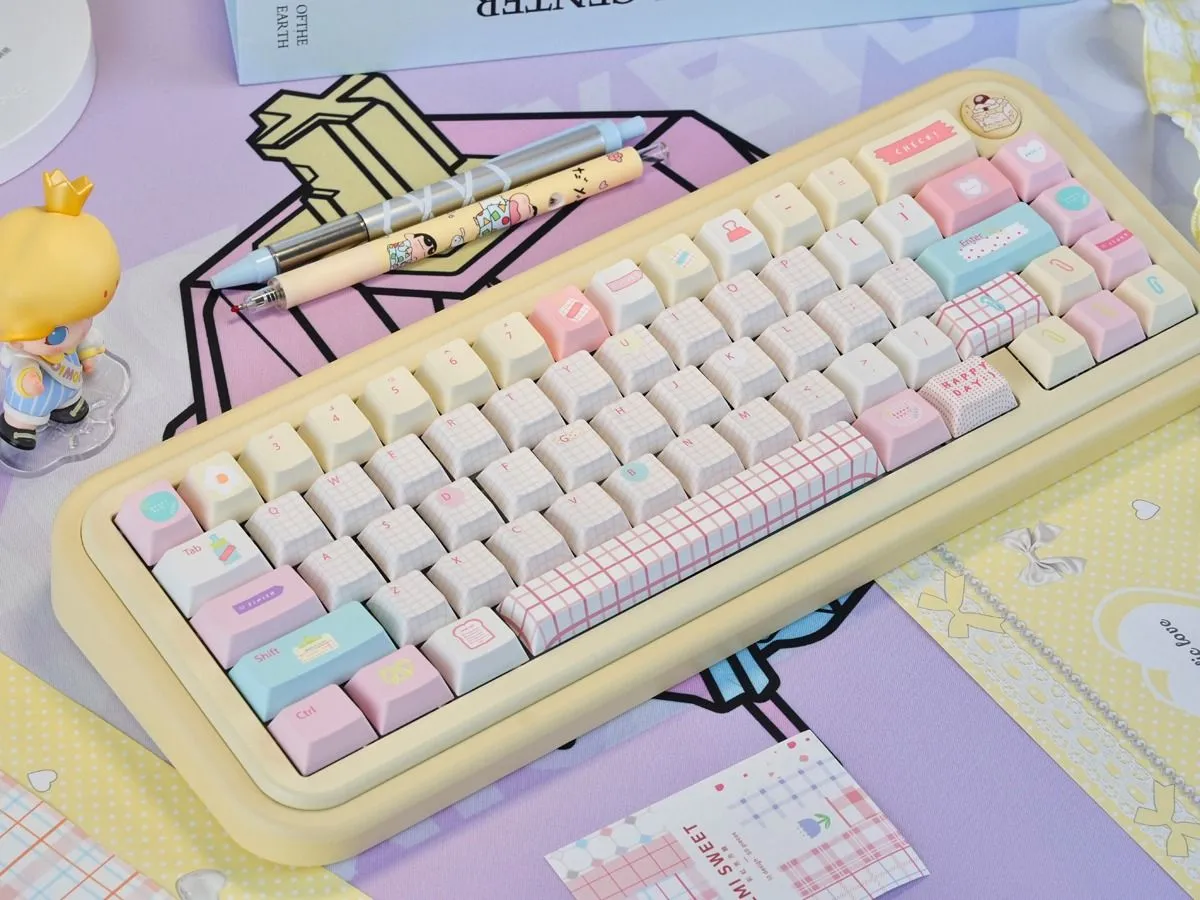 summer-journal-keycap-set-cover