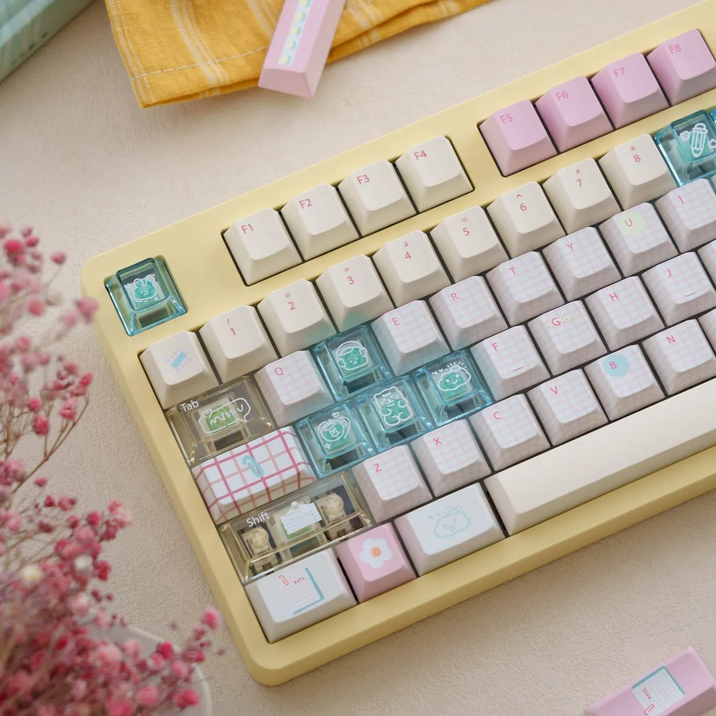 summer-journal-keycap-set-side