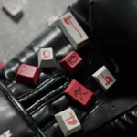 warrior-themed-oem-keycap-set-front