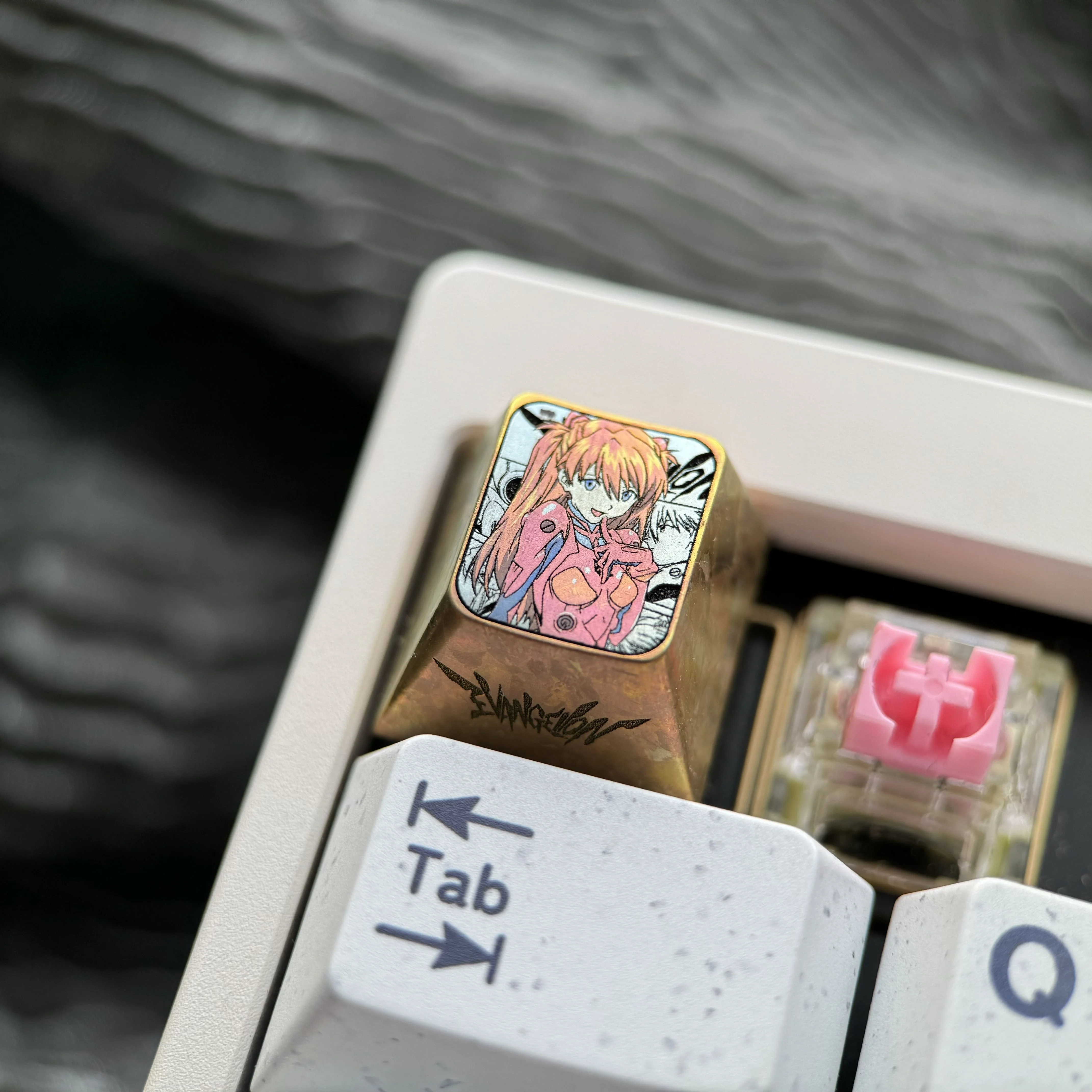 asuka-langley-soryu-side-carving-keycap-1