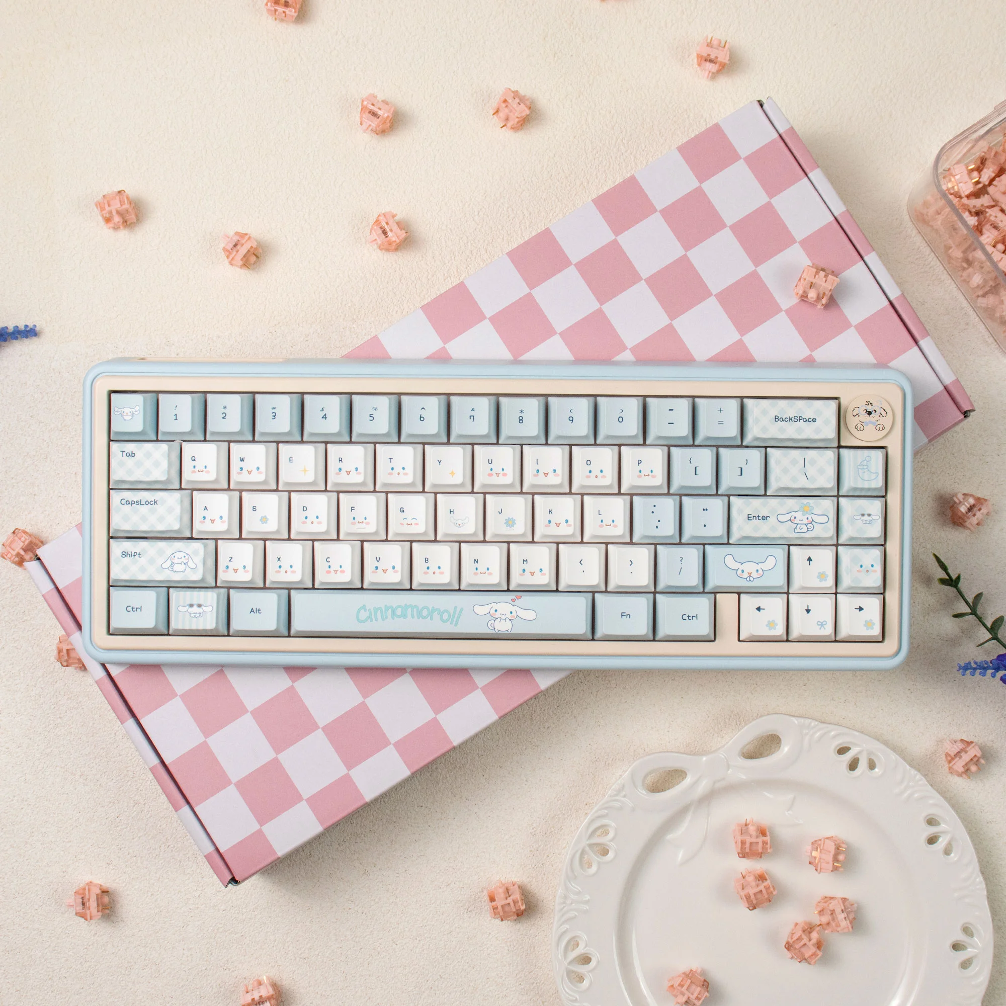 cinnamoroll-ur65-tri-mode-mechanical-keyboard-1