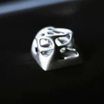 ellipsis-silver-keycaps-front3