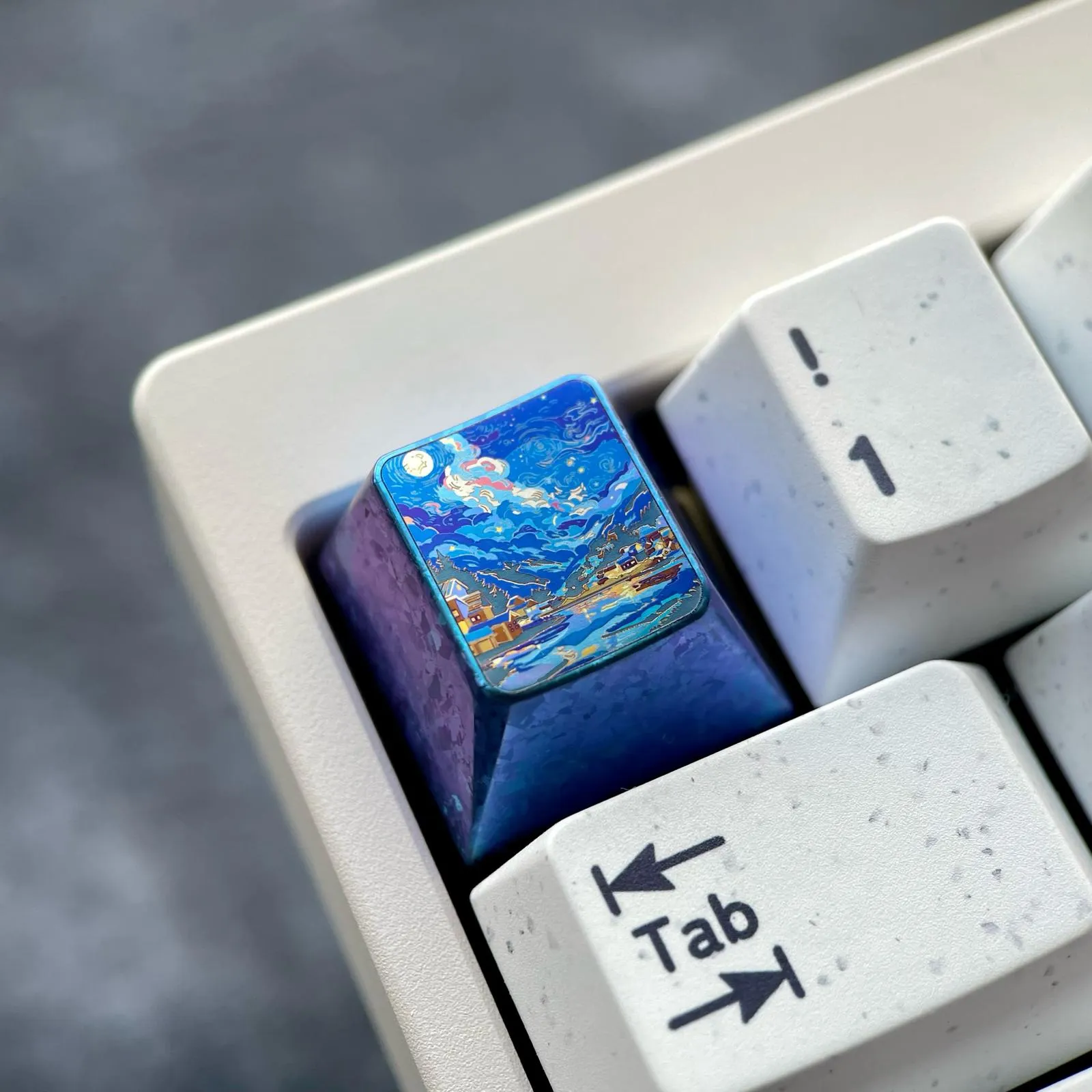 moonlit-bay-themed-keycap-side