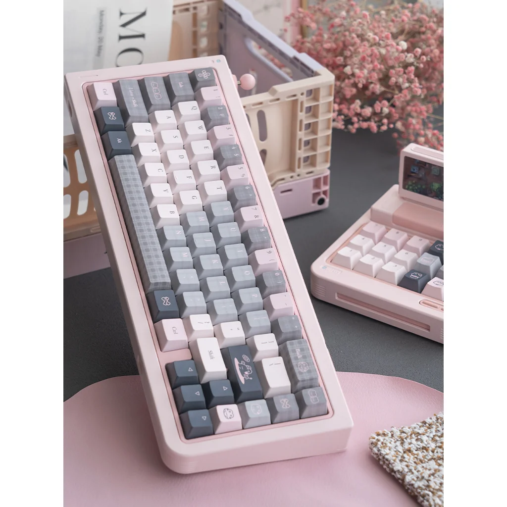 pink-grey-oem-keycap-set-1