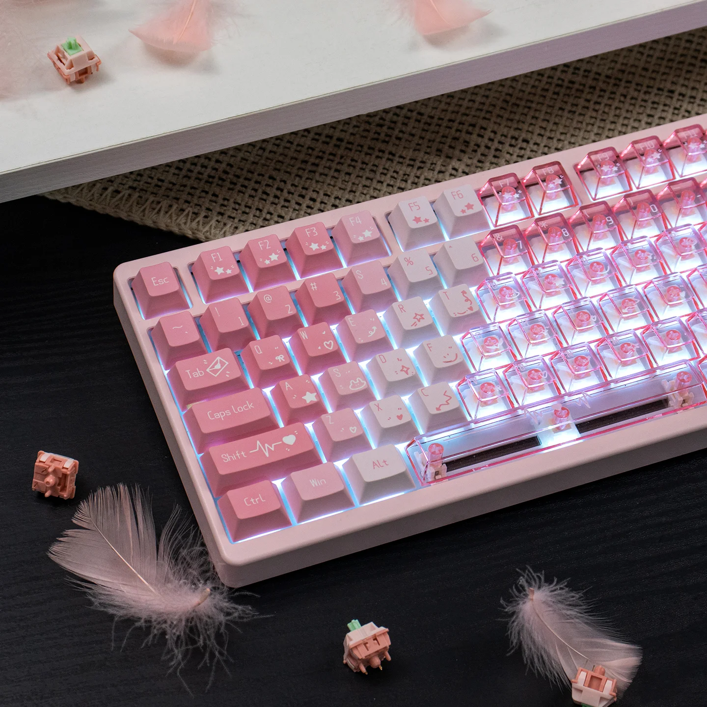pink-heartbeat-oem-keycap-set-2