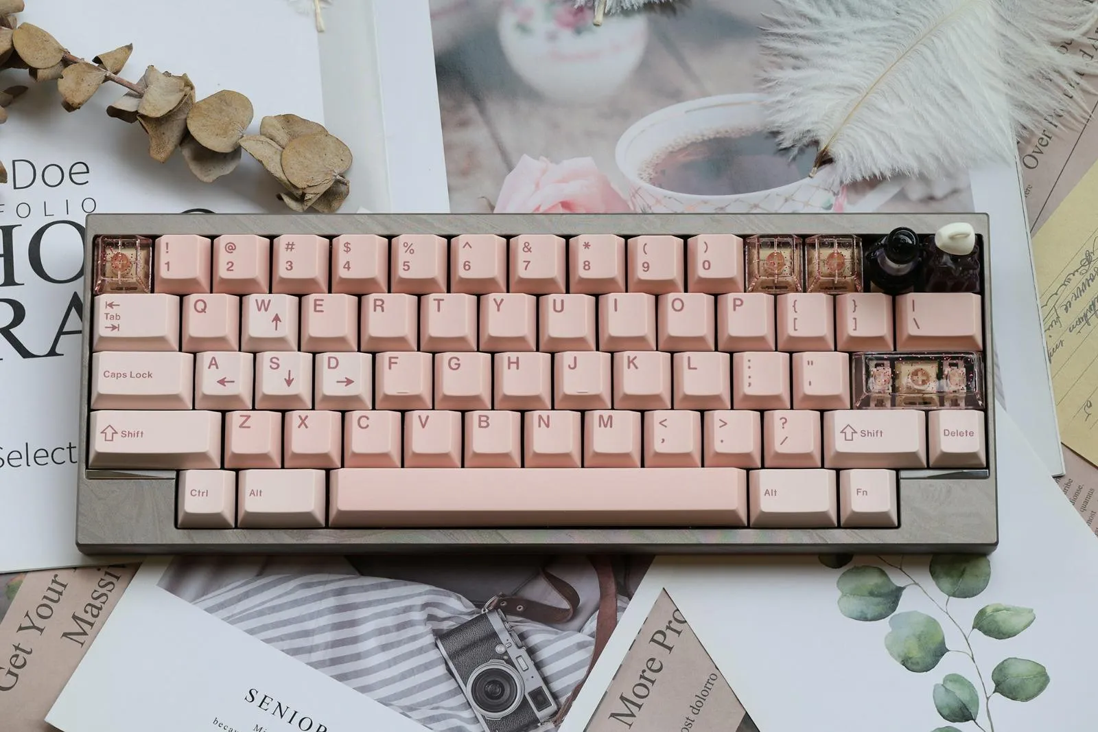 red-bean-valentines-day-oem-keycapset-cover