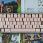 red-bean-valentines-day-oem-keycapset-upfront2