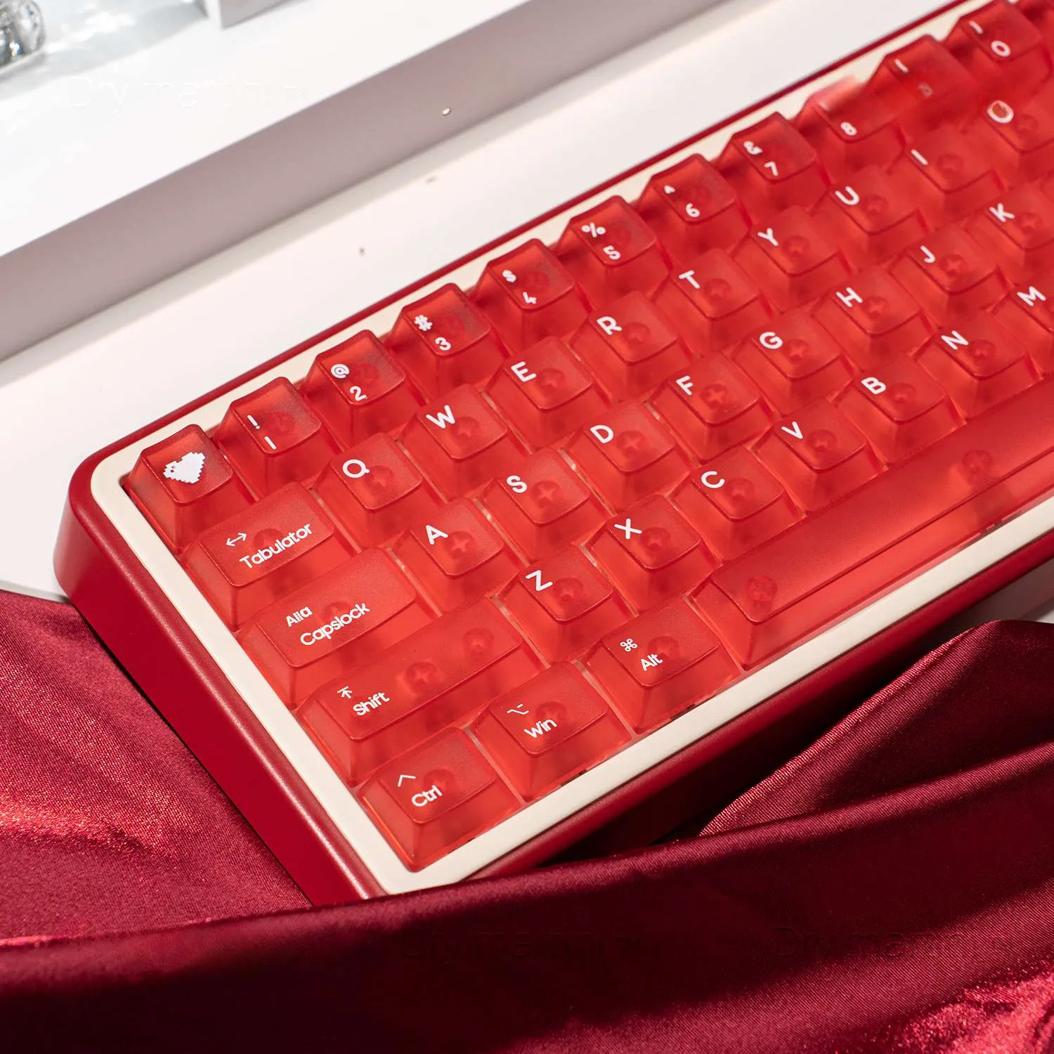 red-retropixel-omo65-oem-mechanical-keyboard-side