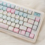 rich-brocade-themed-moe-keycap-set-3