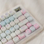 rich-brocade-themed-moe-keycap-set-5