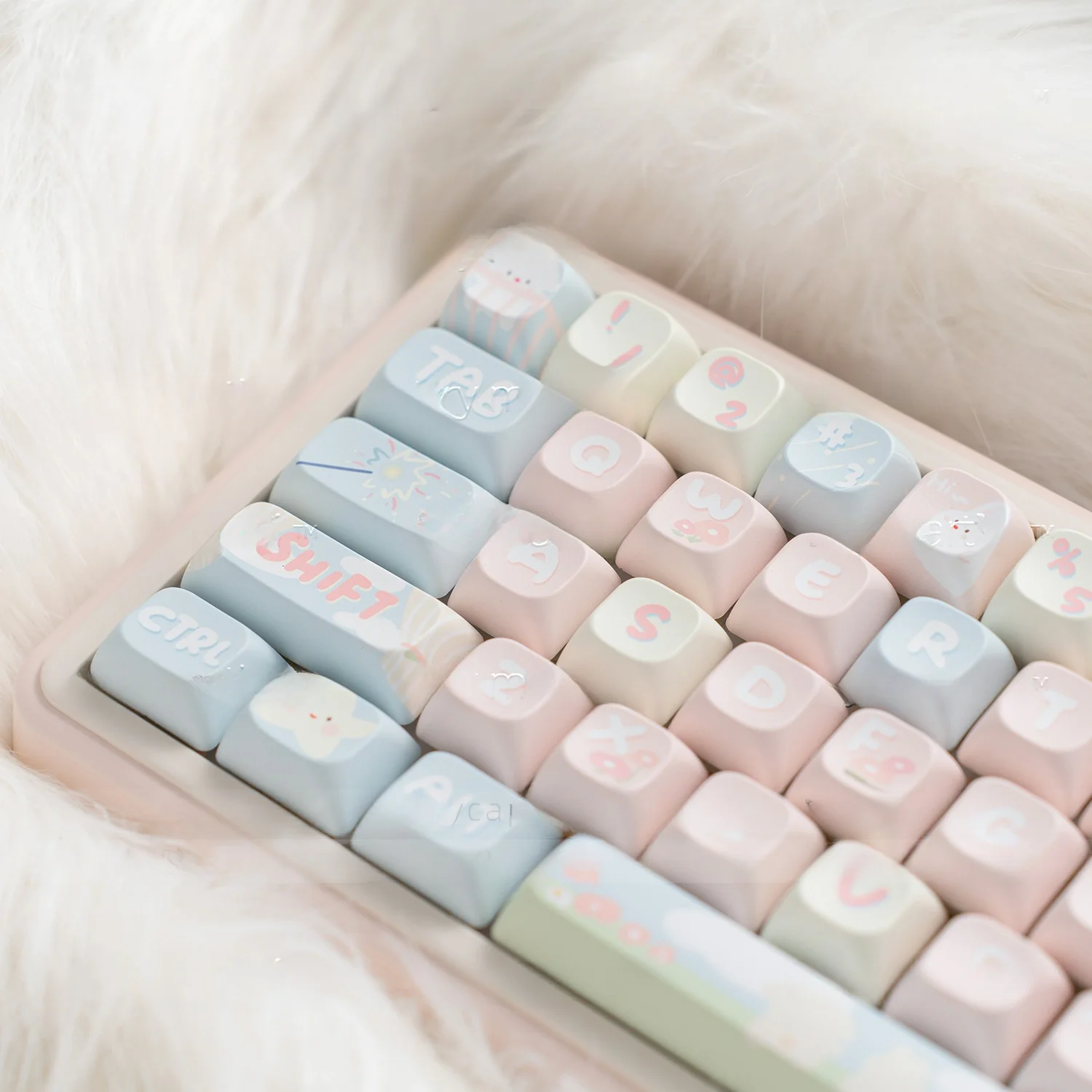 romantic-clouds-moc-keycap-set-2