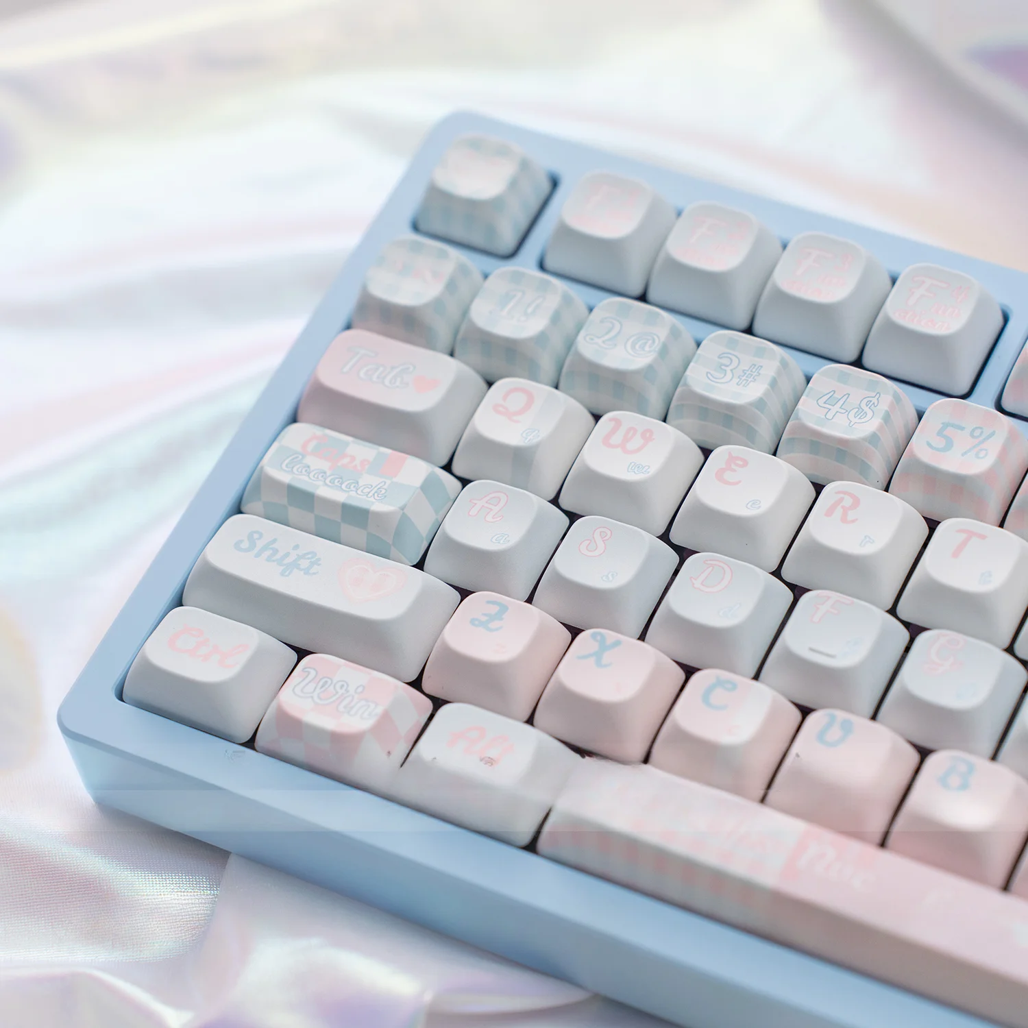 virtual-romance-keycap-set-2