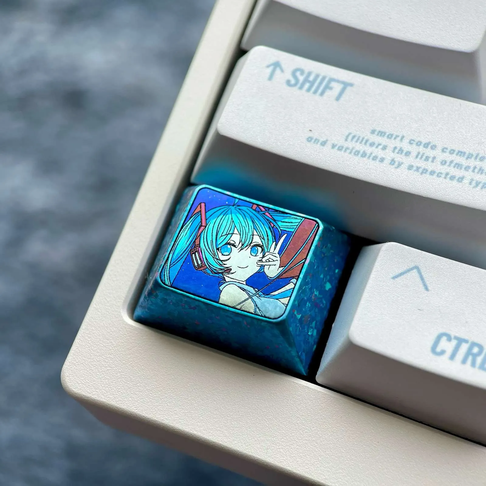 vocaloid-hatsune-miku-control-key-keycaps-side